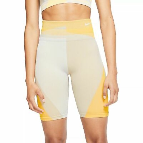 Nike Pants - Nike Sculpt Icon Clash Seamless Shorts L